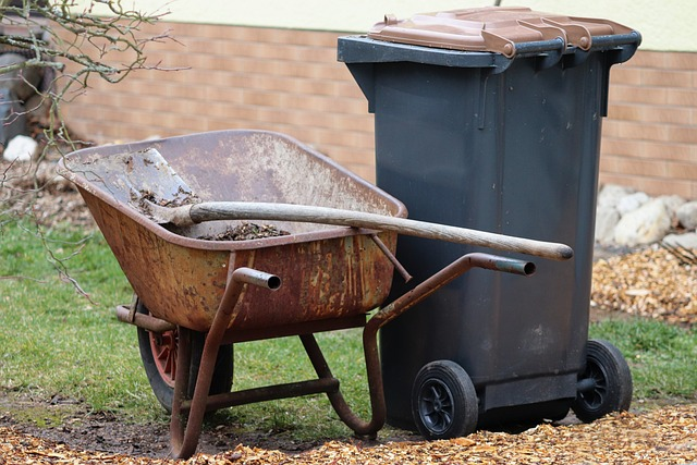 Spring Garden Clean Up Checklist and Tips