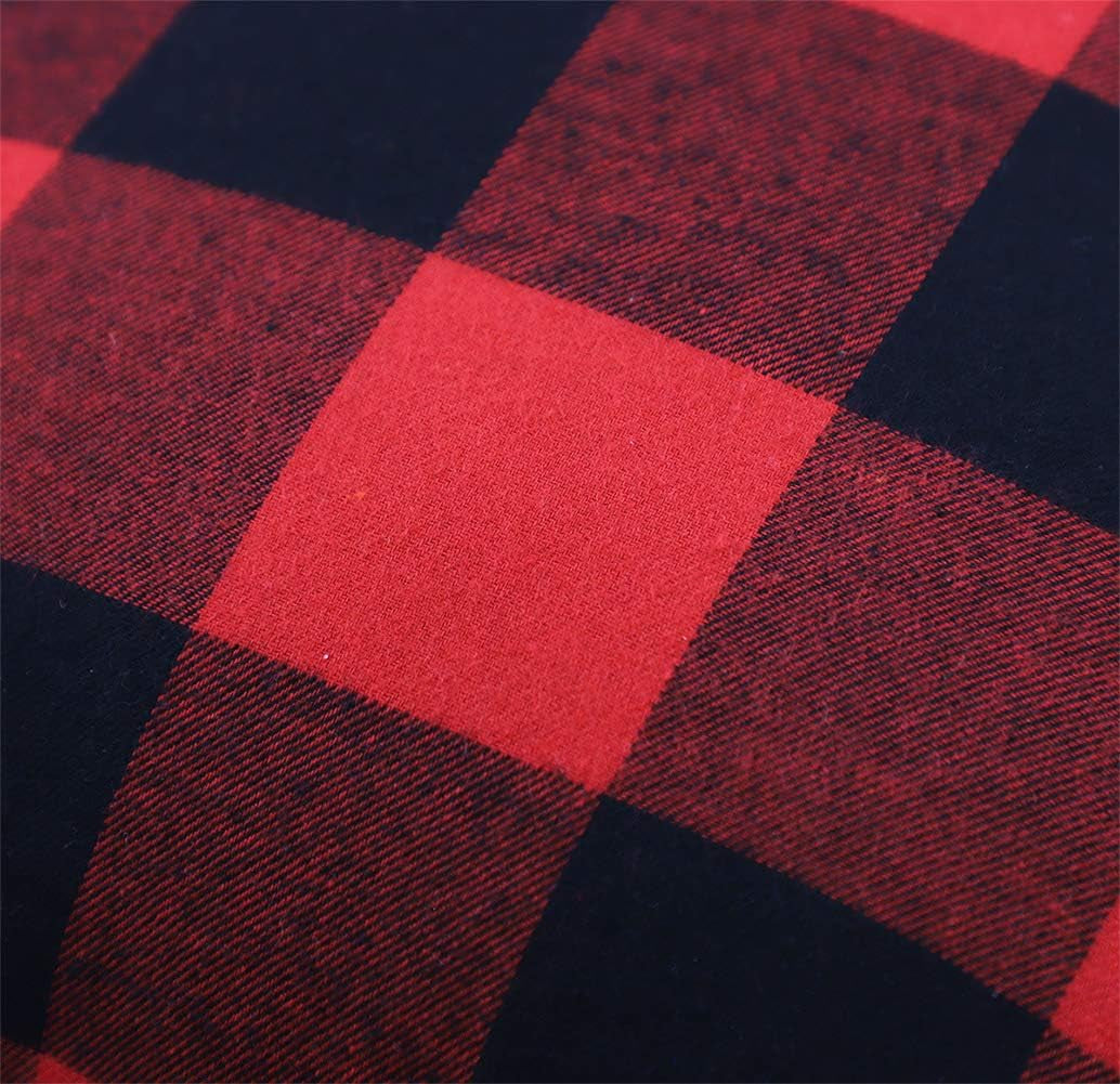  Plaid Throw Pillow