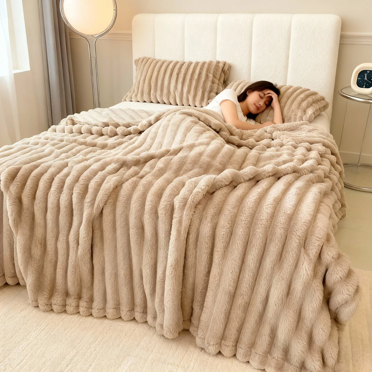  Poly Microfiber Blanket
