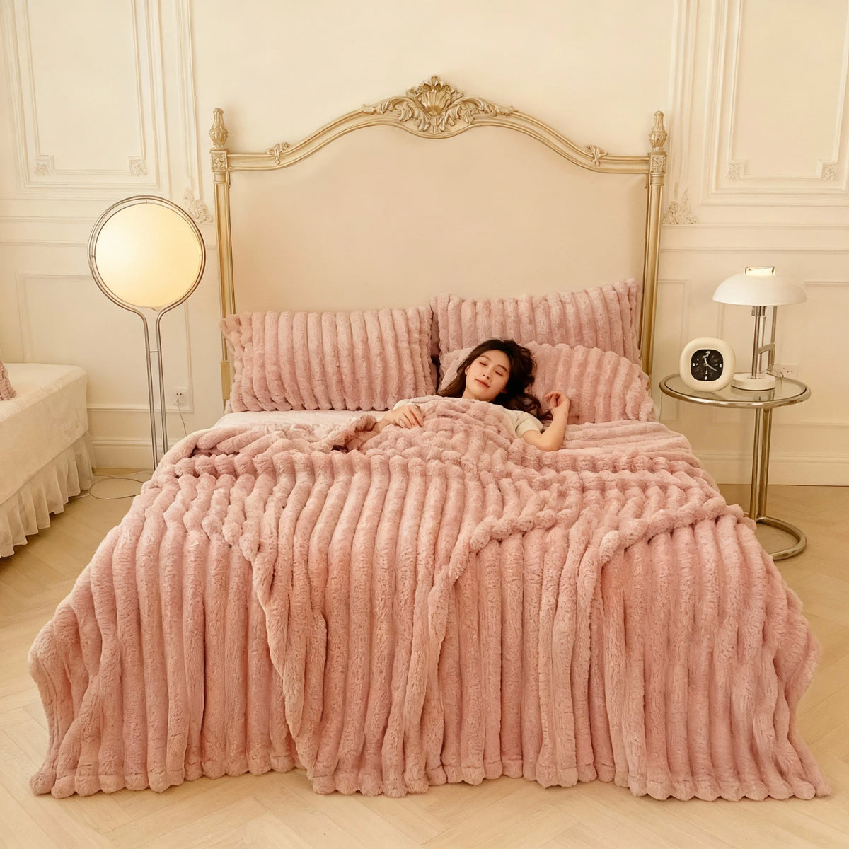  Poly Microfiber Blanket